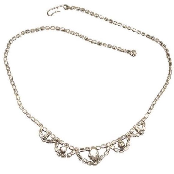 Vintage Rhinestone Necklace with shepherds hook clasp - Picture 9 of 10